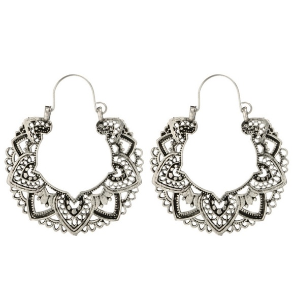 Tibatyan Gypsy Indian Round Boho Hoop Earrings - Picture 2 of 4